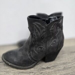 BKE‎ Unity Side Zip Pointed Toe Ankle Boots Gray Women's  7.5 Cowgirl Rodeo